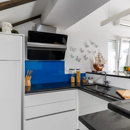 Apartman Marlea Sea-view *