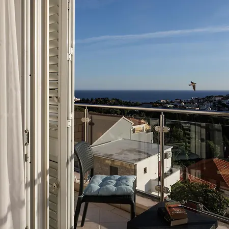 Marlea Sea-view