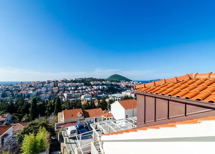 Marlea Sea-view Apartman *