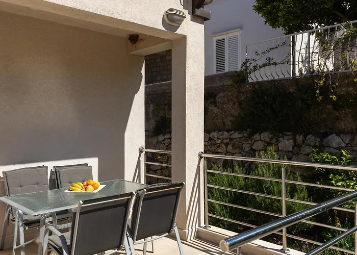 Marlea Sea-view Apartman